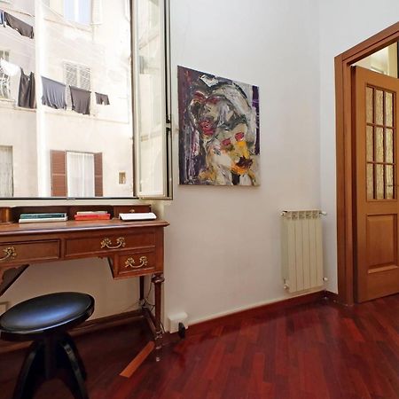 1 Bd With Balcony San Giovanni By Halldis Rome Luaran gambar