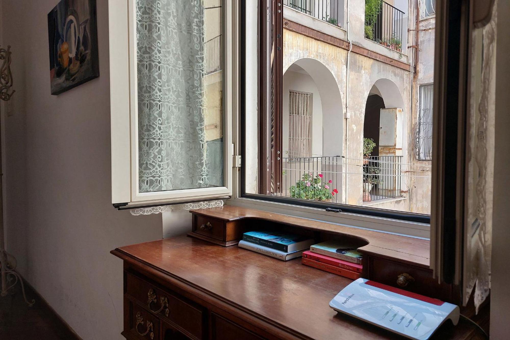 1 Bd With Balcony San Giovanni By Halldis Rome Luaran gambar