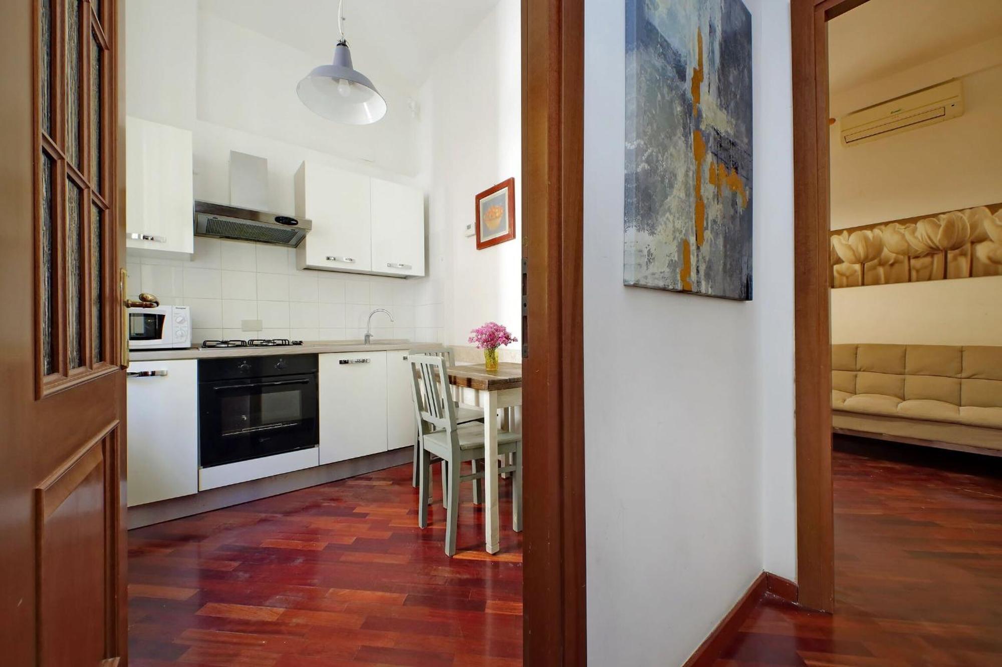 1 Bd With Balcony San Giovanni By Halldis Rome Luaran gambar